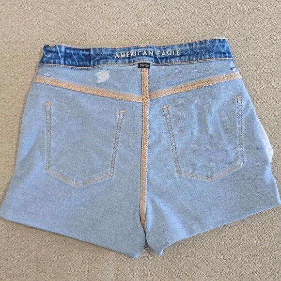 American Eagle Distressed Mom Short Cuffed Hem Shorts - Size 2 - Picture 14 of 15